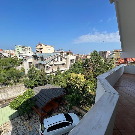 Villa Sokoli, Enjoy Sunset At This Spacious Apartment Tiranë Ngoại thất bức ảnh