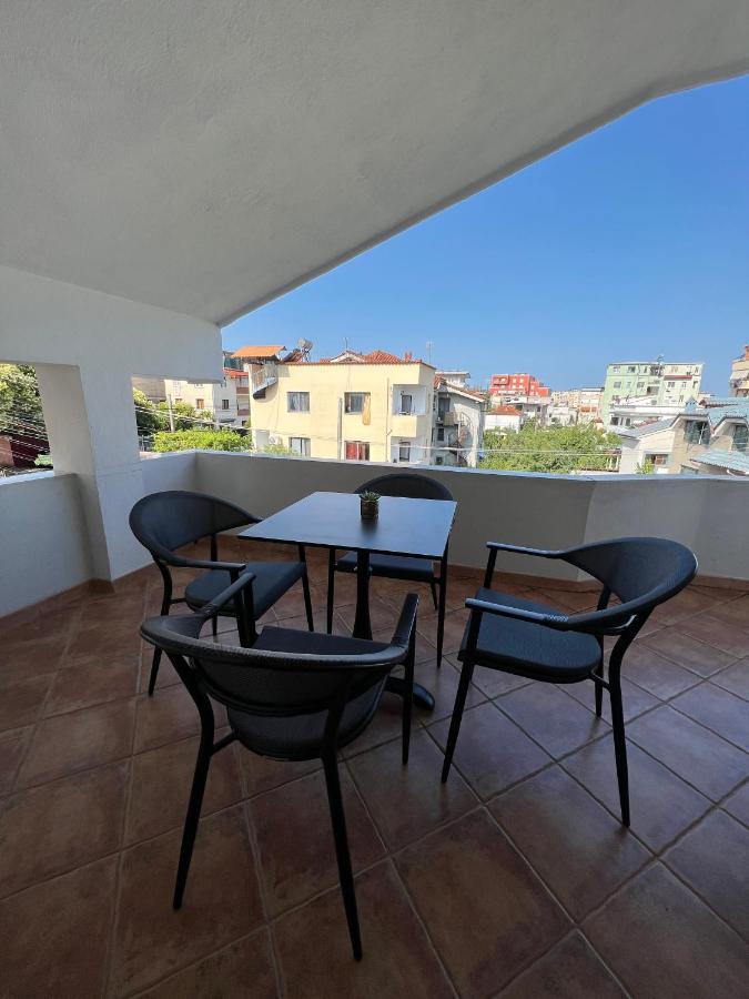 Villa Sokoli, Enjoy Sunset At This Spacious Apartment Tiranë Ngoại thất bức ảnh