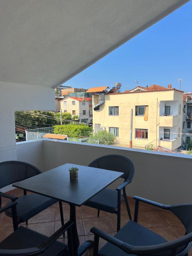 Villa Sokoli, Enjoy Sunset At This Spacious Apartment Tiranë Ngoại thất bức ảnh